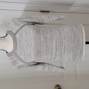 The Limited Size XS White & Silver Metallic Crew Neck Sweater. Gently Used Cond.
